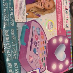 Make It Real Cosmetic Studio