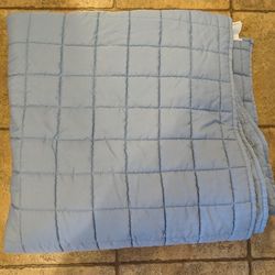 Full/Queen Light Blue Bedspread