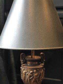 Beautiful lamp 31” tall