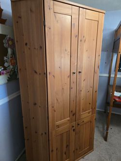 Corner  computer cabinet