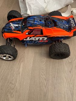 Gas nitro RC car due 75 miles plus