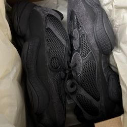 Yeezy 500 Size 10