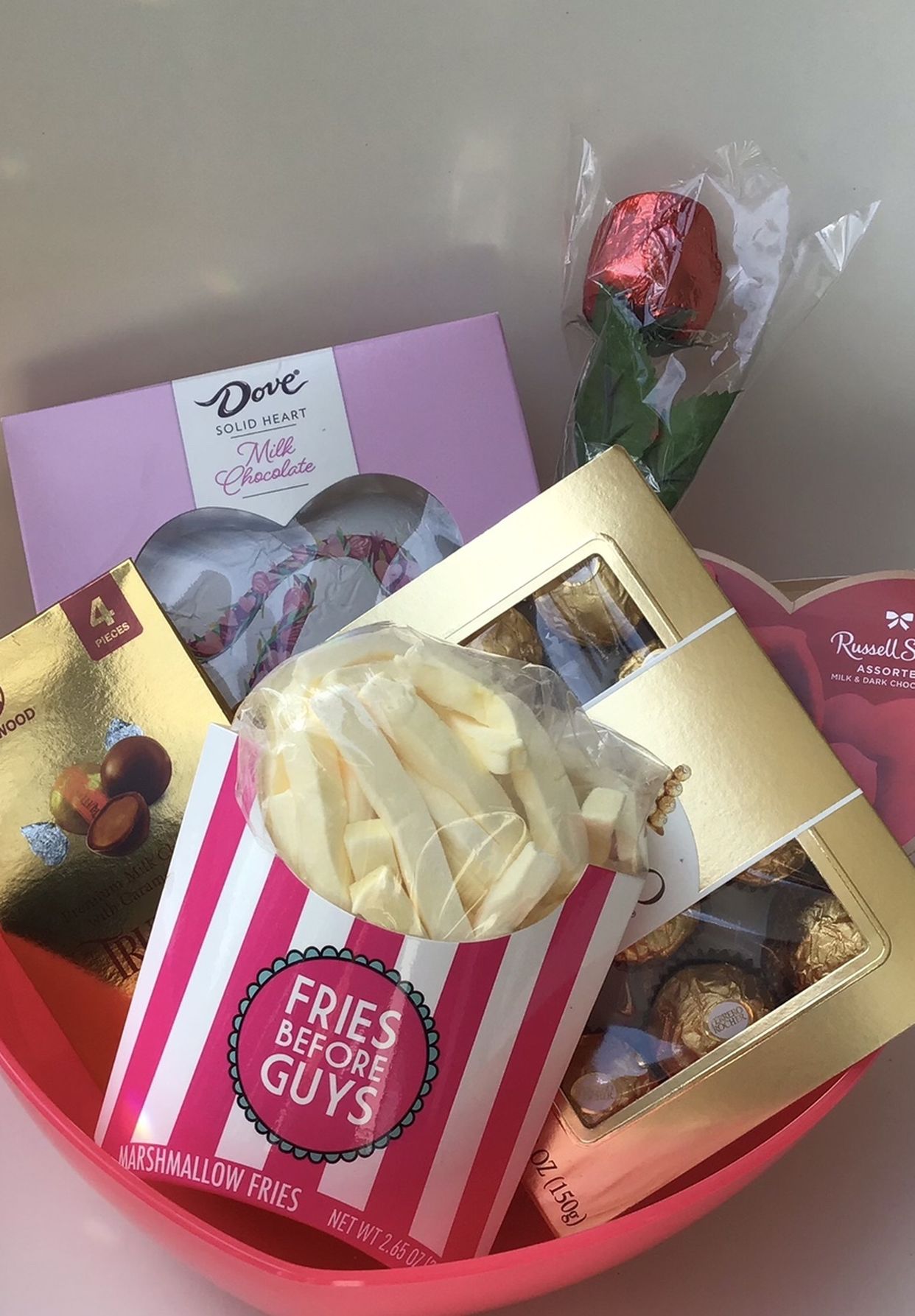 Happy Valentine’s Day Gift Hamper