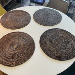 4 Wicker Place Mats Dining Table