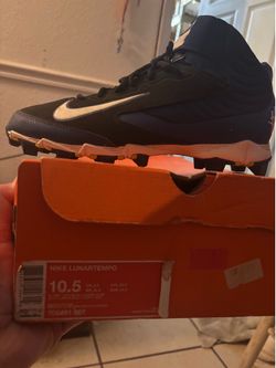 Baseball cleats 10.5