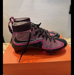 Nike Vapor Edge 360 Untouchable Mid Football Cleats Pink FQ0235-002 Men's Size 11 Brand New