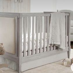 Pottery Barn - Graham crib