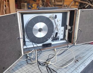 Vintage 1960's RCA Folding Record Player 