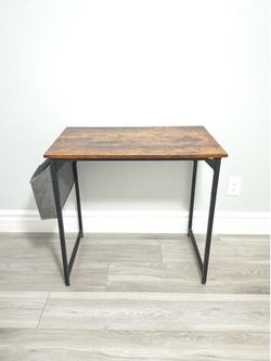 Small desk