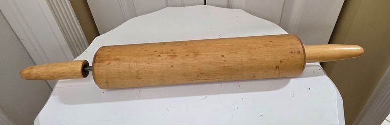 Vintage Wood Plain Rolling Pin with Handles