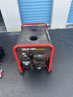 Red Framed Port A Cable Generator 5250 Kw 10 HRP Briggs And Stratton (starts and stalls)