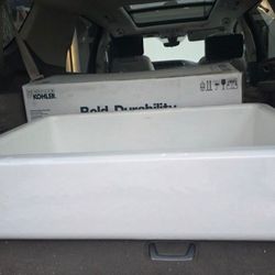 KOHLER
Whitehaven 33 in. Farmhouse/Apron-Front Single Bowl White Cast Iron Kitchen Sink Only
New open box item
5827-0