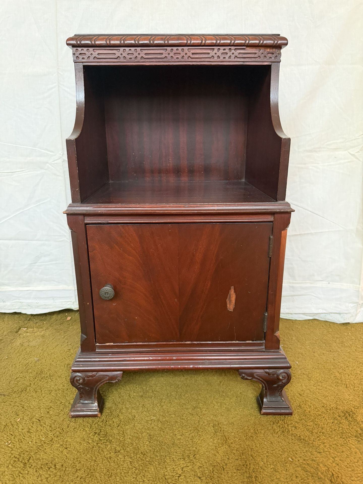 Vintage Carved Nightstand - Beautiful Details - Solid Wood Frame