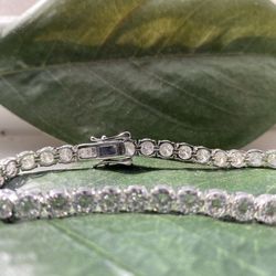 14K White Gold Plated VVS D Flawless Moissanite Tennis Bracelet - Iced Out Luxury Bling