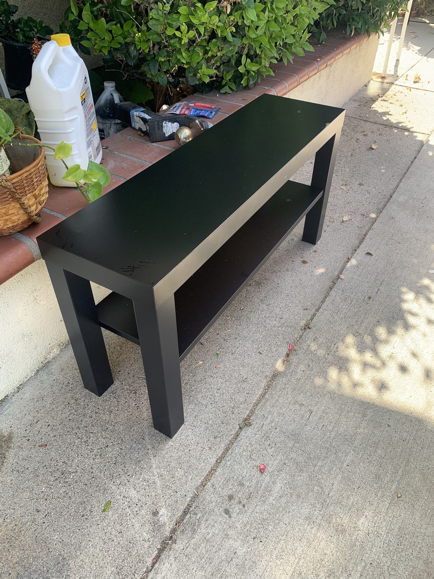 Small TV Stand