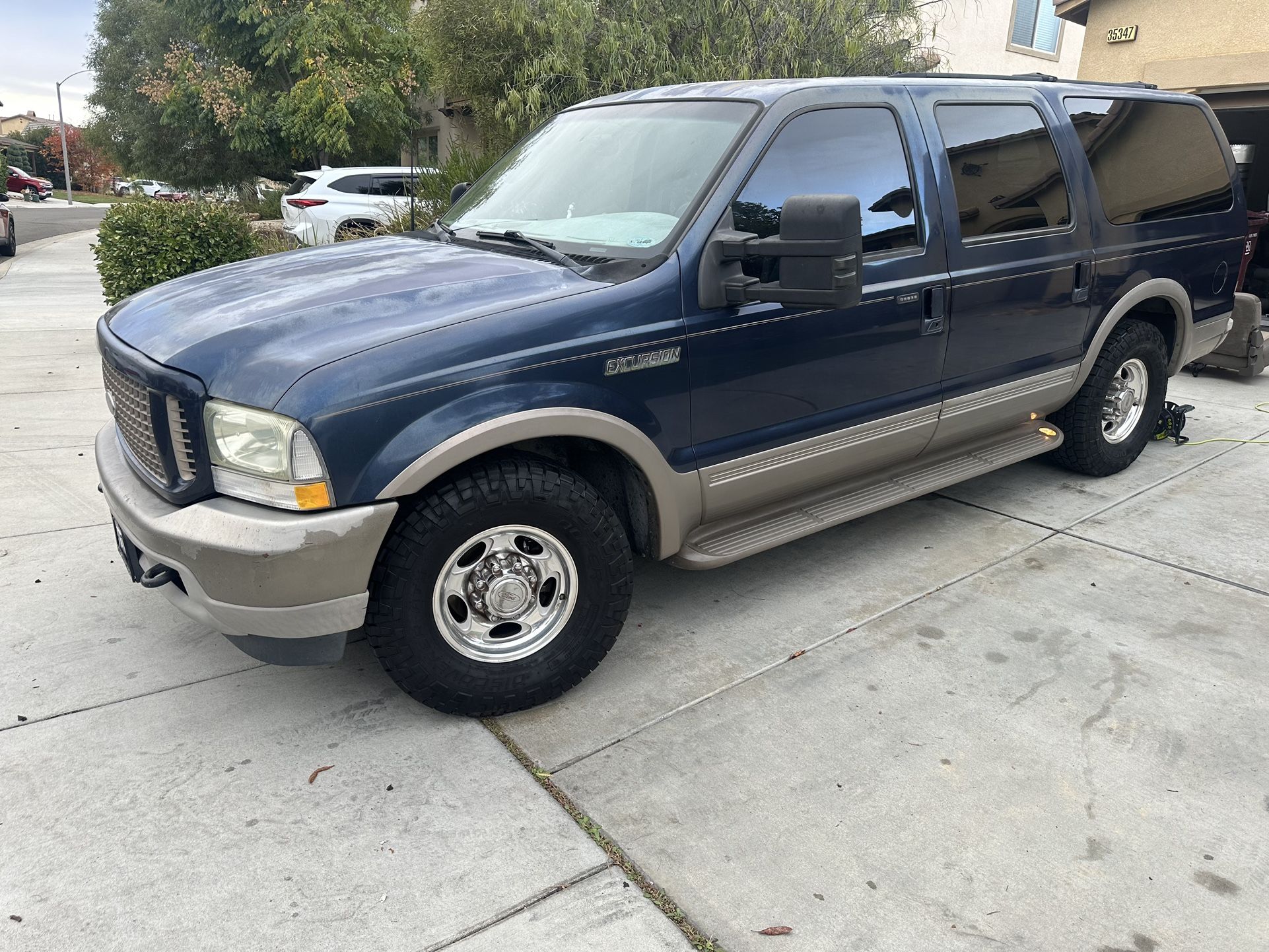 2003 Ford Excursion for Sale in Murrieta, CA - OfferUp
