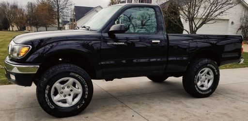 2001 Toyota Tacoma everything works