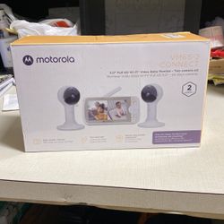 Motorola VM65 Connect 5" WiFi Video Baby Monitor
