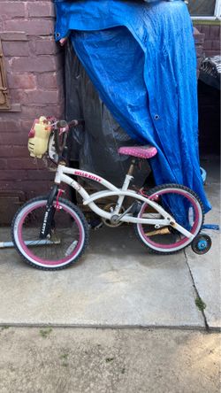Hello kitty kids bike