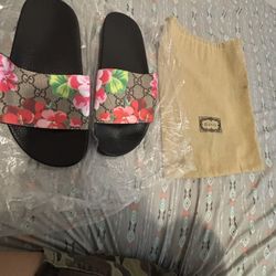 Gucci Slide Size 40 Women’s