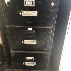 Fire Proof Legal Size Filing Cabinet/gun Safe