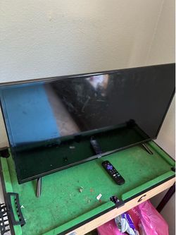 Roku TV + remote
