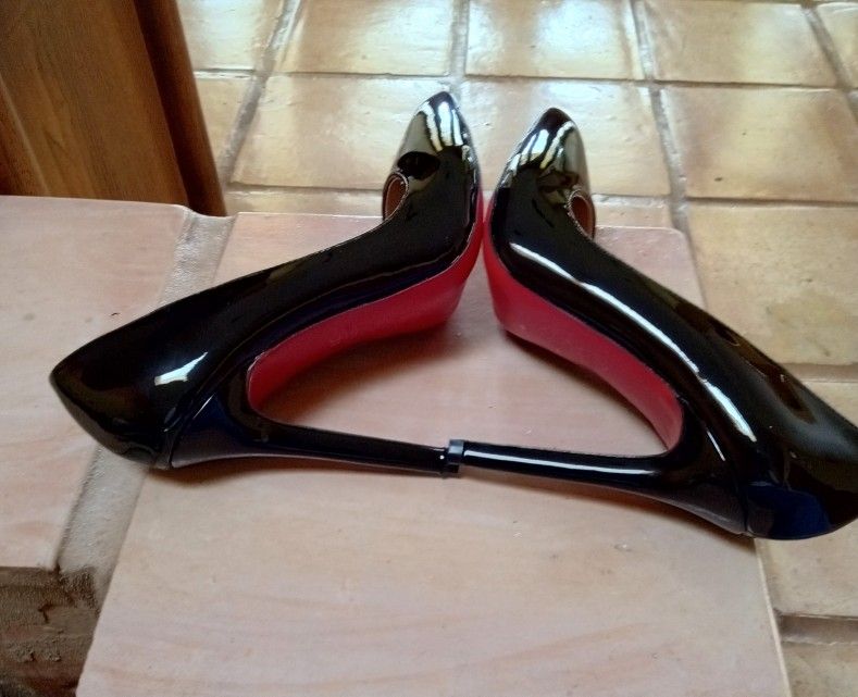 Black Stilettos NEW