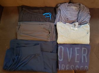 Women's plus clothing lot