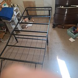 Folding Bed I Have 2 Off Them With Everything 