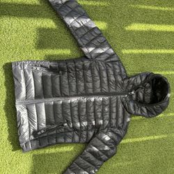 Calvin Klein Men’s Puffer 