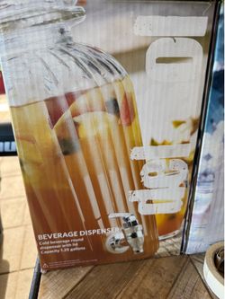 2 Beverage dispensers