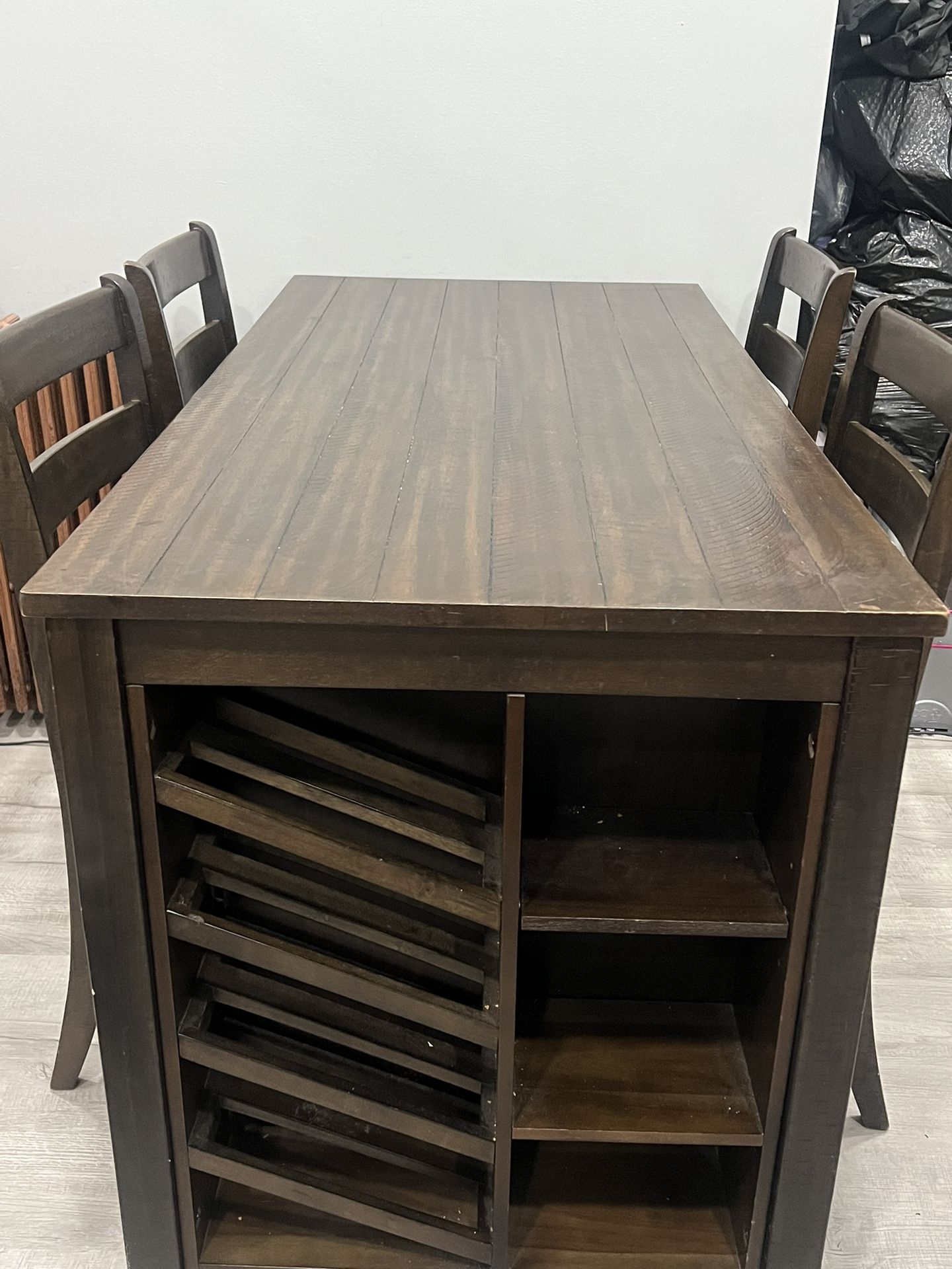 Dining Table With Chairs 