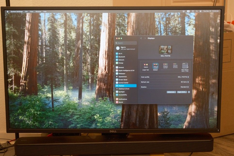 Dell P4317Q 43'' 4k Monitor with Stand