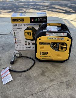 Champion Power Equipment 4500/3250-Watt Recoil Start Gasoline/Propane Powered Dual Fuel Inverter Generator with Quiet Technology and CO Shield
