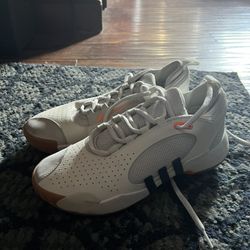 Nike Don Issue 6 – Size 8