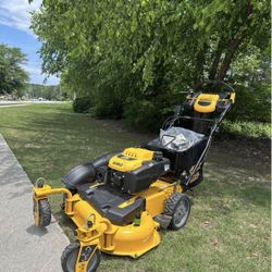 Dewalt 28 inch Walk Behind Lawnmower 3in1!