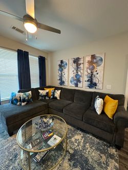 Gray Sectional Couch + Ottoman – Great Condition + Pillows Included (Optional) ✨