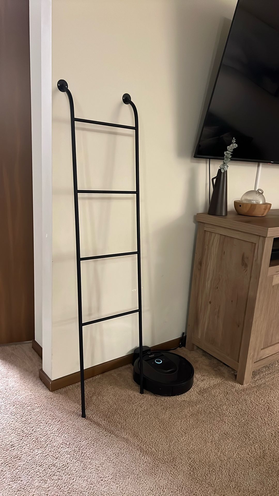 Metal Blanket Ladder