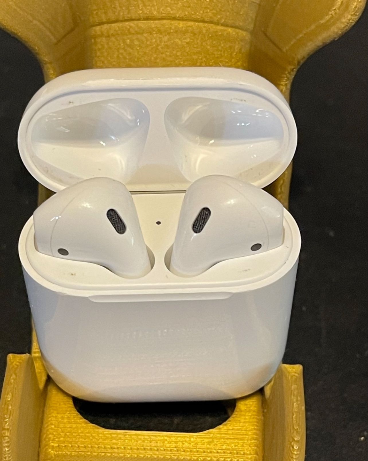 Apple AirPod 1st Gen