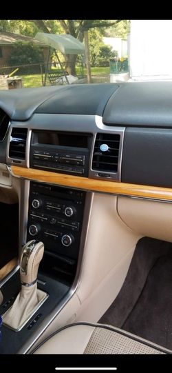 2011 Lincoln MKZ