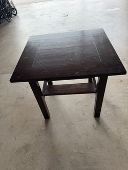 End table
