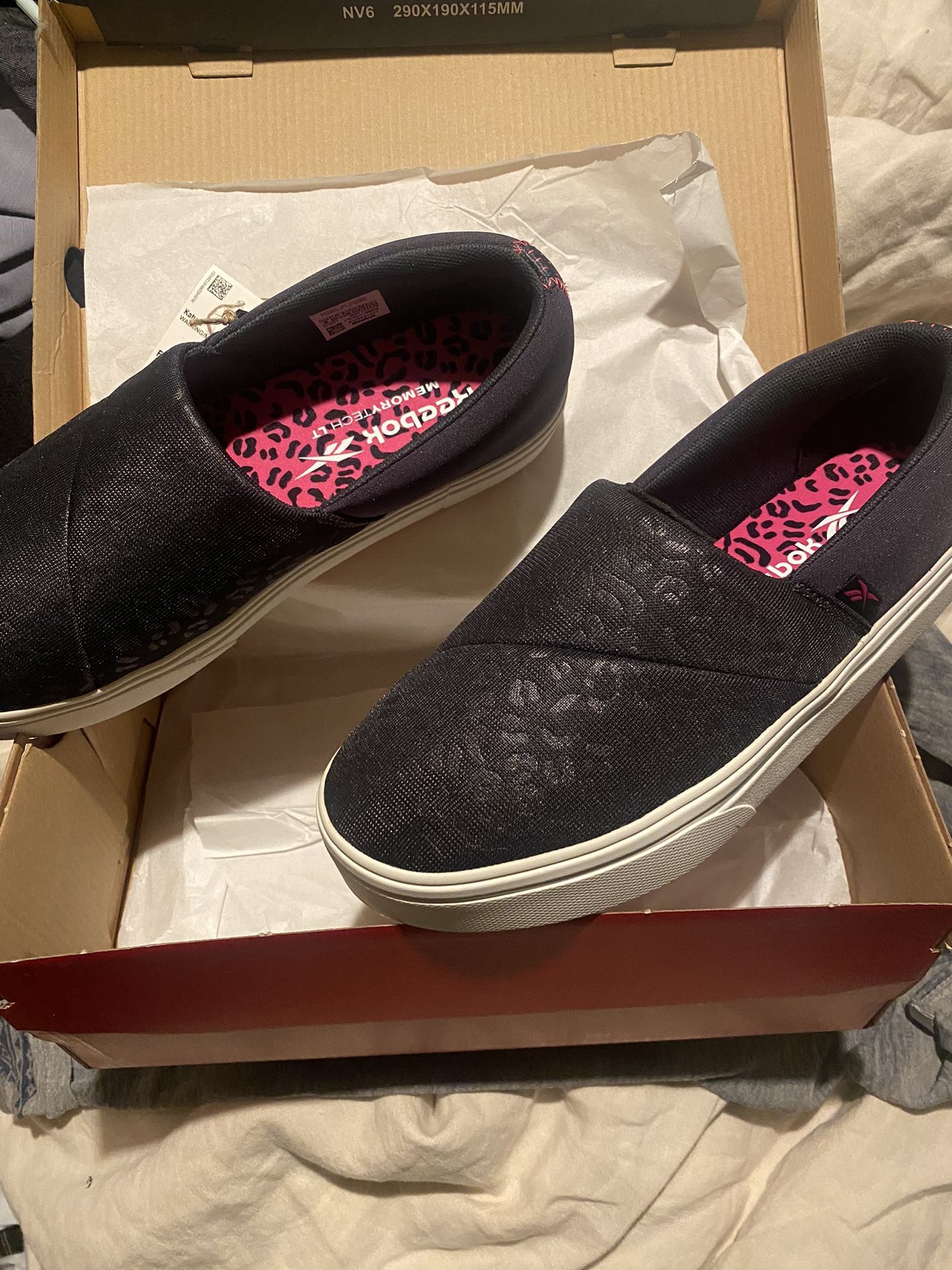 Women’s Reebok Katura 8