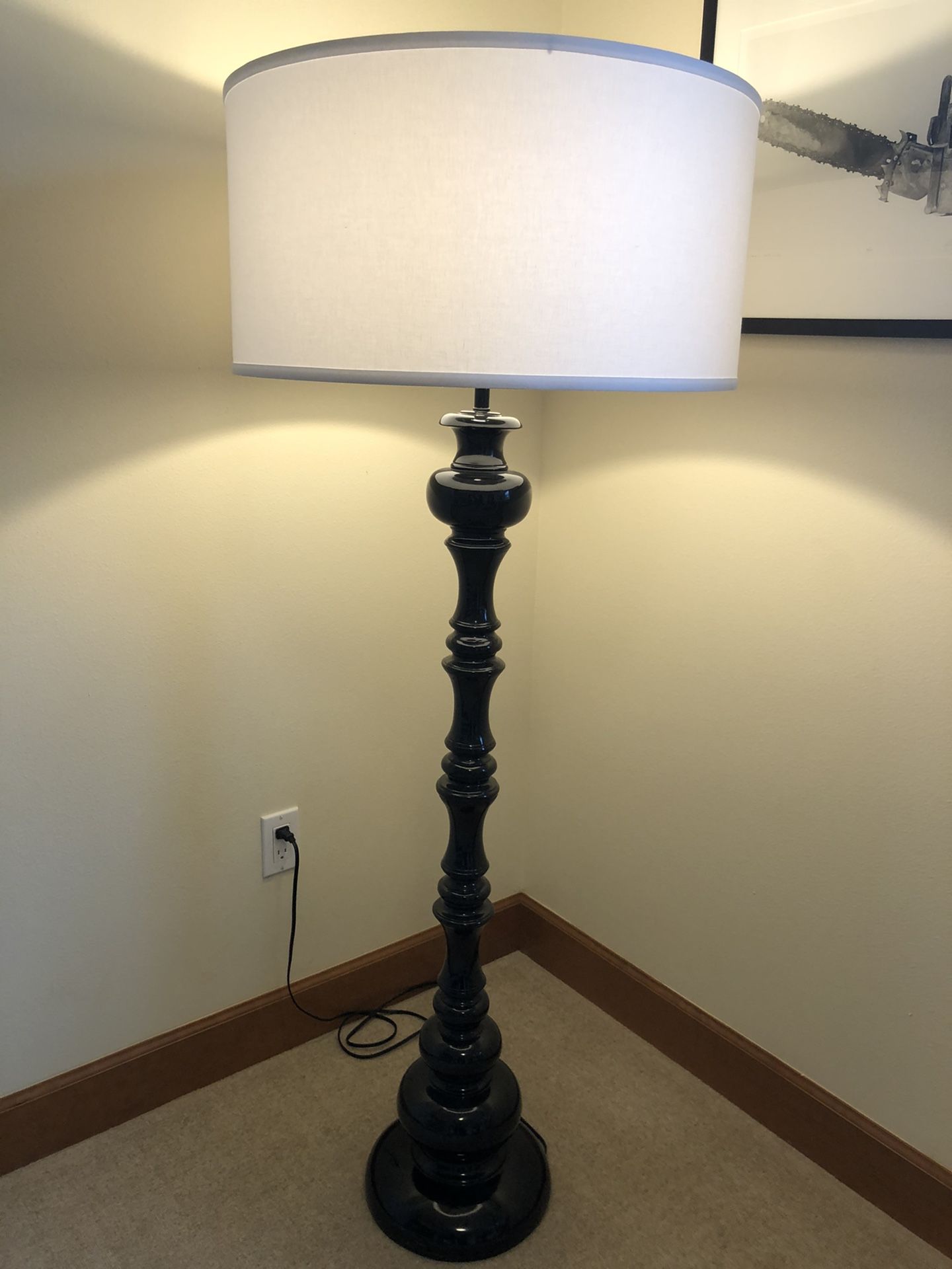 Floor lamp