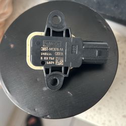 2011to 2018 Ford Focus Pasanger Side Door Impact Sensor