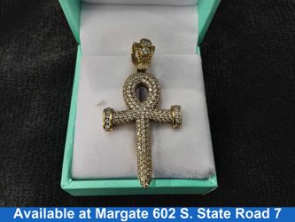Religious Pendant - Yellow Gold 10k (.417) 5 grams
