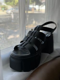 Steve Madden Platform 