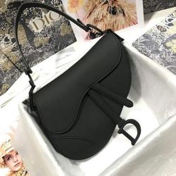 Christian Dior SADDLE BAG
Black Ultramatte Calfskin