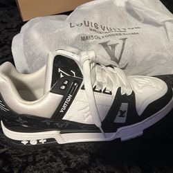 Lui Vuitton shoes trainers