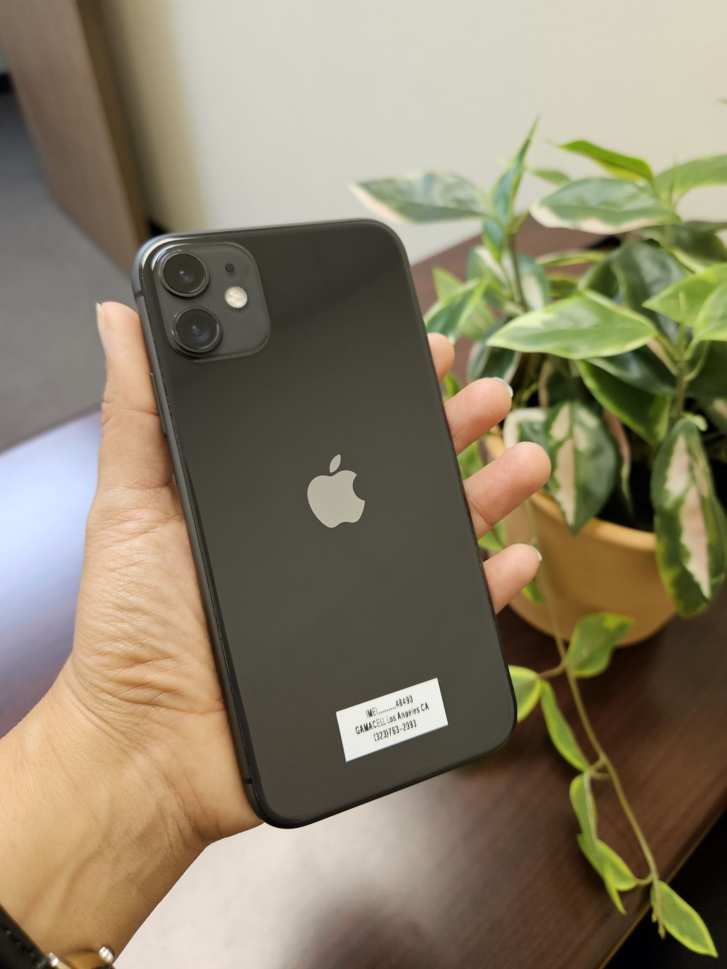 iPhone 11 (Unlocked)