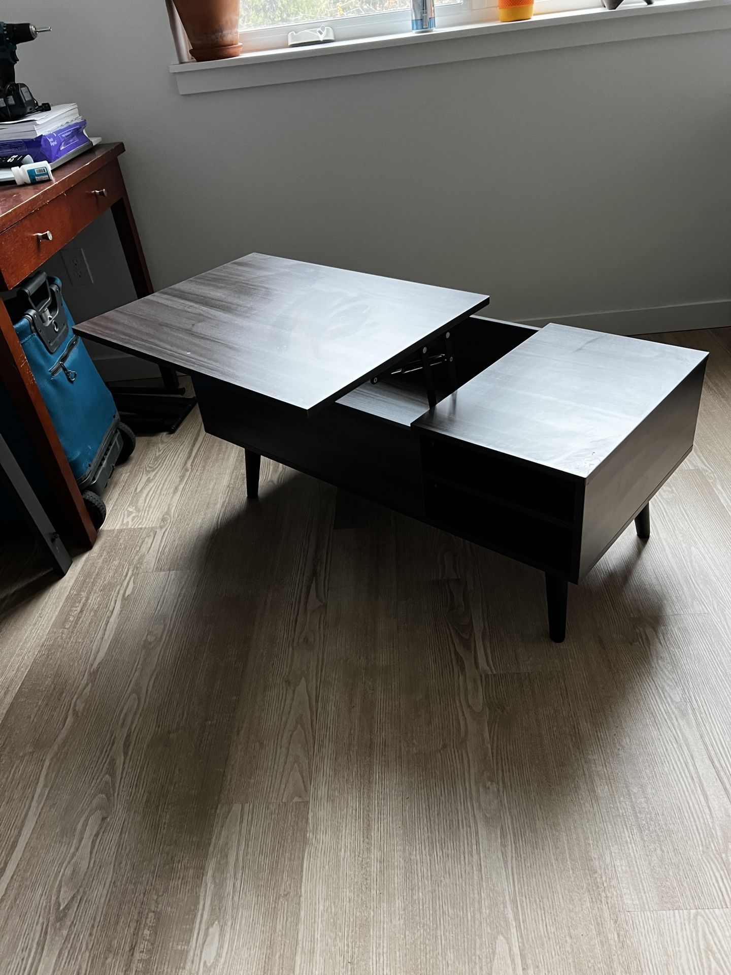 Coffee Table w/ Storage Gray